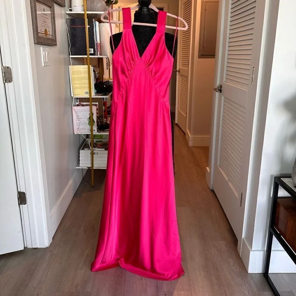 Prestige Con, House of Harlow, Pink Maxi